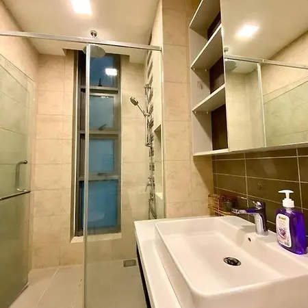 The Robertson Kl Bukit Bintang By Birdy Stay Kuala Lumpur Exterior photo